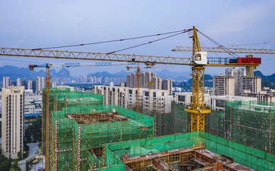 城市建筑工地施工现场图 记录建筑施工的脉动